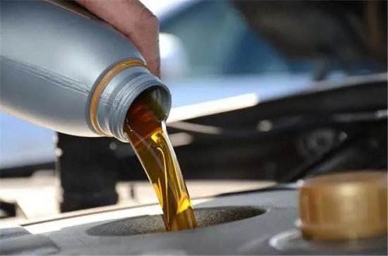 潤滑油OEM代加工的行業內幕 中國潤滑油網