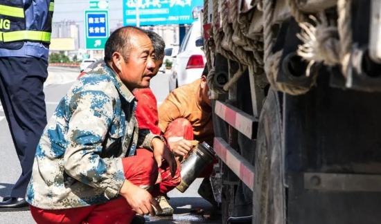 國六排放標準的發(fā)動機到底挑不挑油 中國潤滑油網