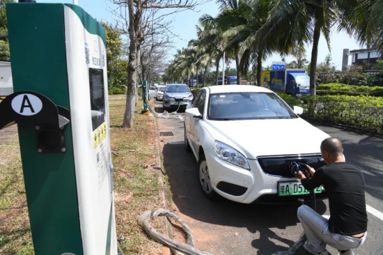 新能源汽車漲價難有贏家 新能源汽車漲價難有贏家