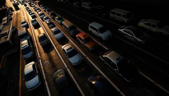 到2025年基本淘汰國三及以下排放標(biāo)準(zhǔn)柴油汽車