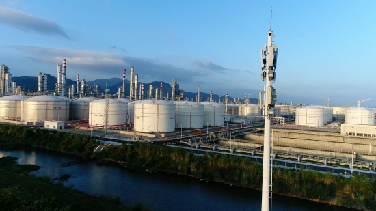 2035年建成世界一流石化產業高地
